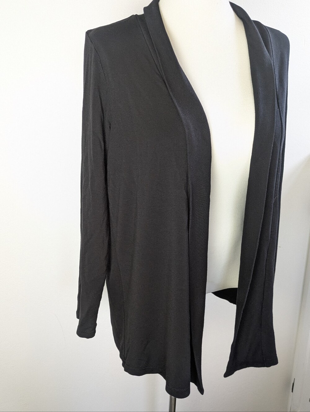 Women's XL Black Lightweight Open Cartigan